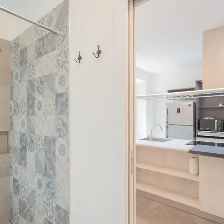 Apartment Enchanted - By Rent *