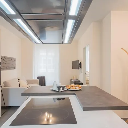 Enchanted - By Rent Apartman *