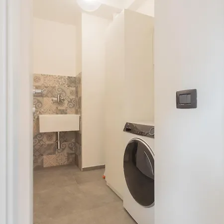 Apartman Enchanted - By Rent Como